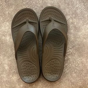 NuuSol Women’s Cascade Flip flop - smoked bronze size 9 -NEW